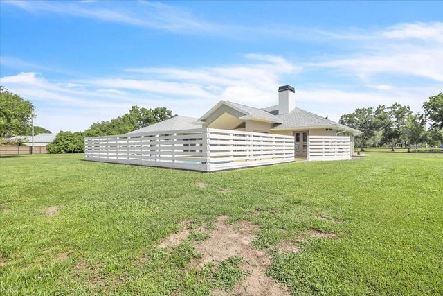 1383 TROPICAIRE BOULEVARD, North Port, FL 34286