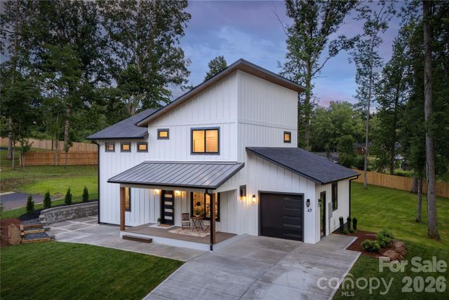 47 Scott Meadows Drive, Asheville, NC 28806