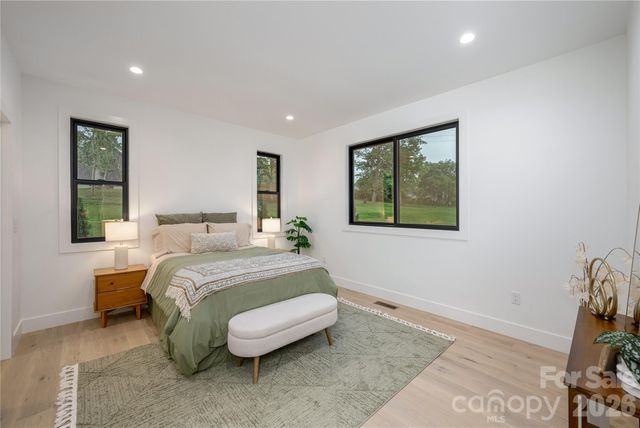 47 Scott Meadows Drive, Asheville, NC 28806