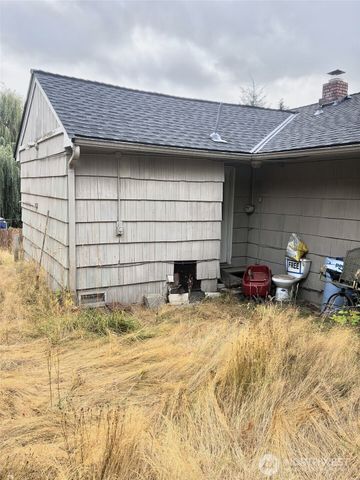 4134 W M Street, Bremerton, WA 98312