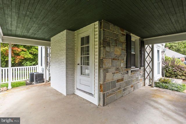 79 REYNOLDS MILL RD, York, PA 17403