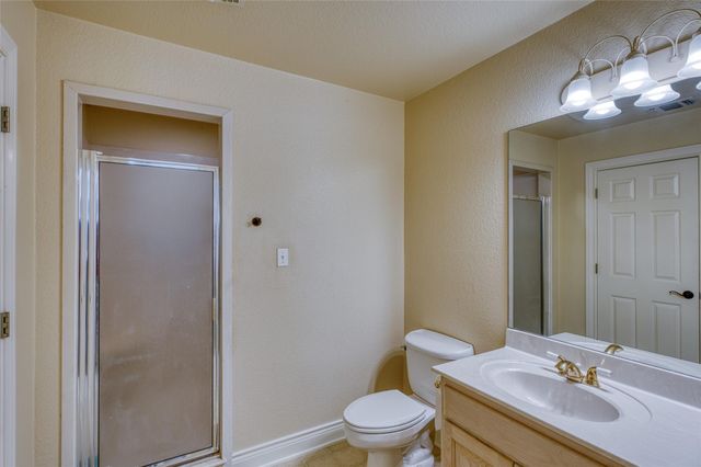 269 Quail ST, Meadowlakes, TX 78654