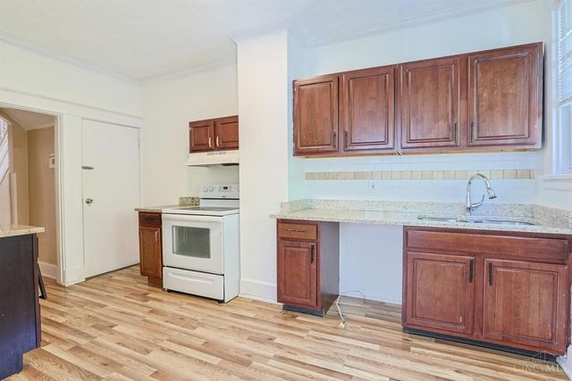 741 Mcpherson Avenue, Cincinnati, OH 45205