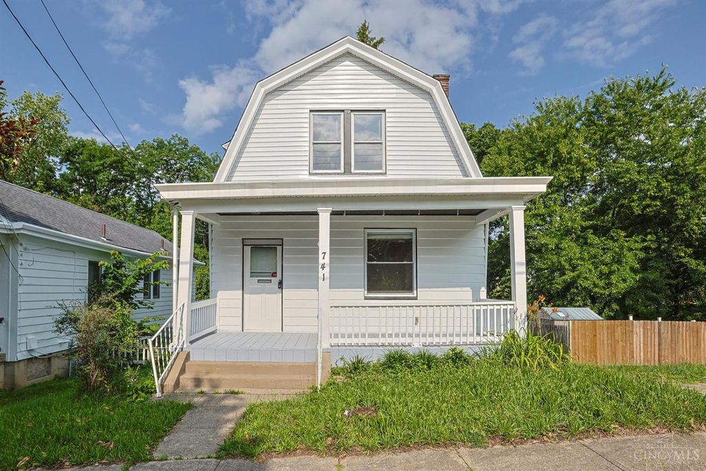 741 Mcpherson Avenue, Cincinnati, OH 45205