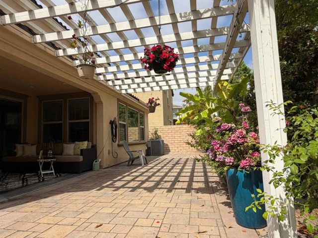 6748 Monterra Trail, San Diego, CA 92130