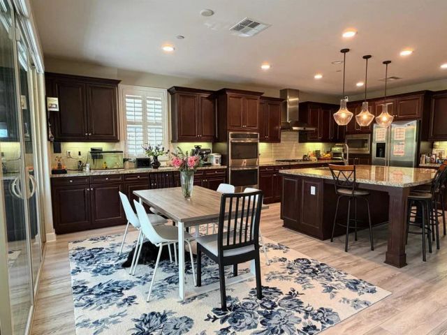 6748 Monterra Trail, San Diego, CA 92130