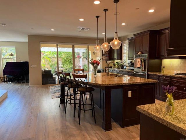 6748 Monterra Trail, San Diego, CA 92130