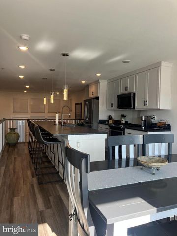 738-7 TATUM CT, Frederick, MD 21702