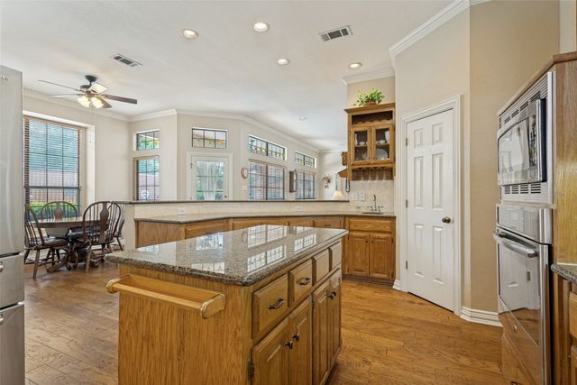 3411 Cedar Hill Court, Sachse, TX 75048