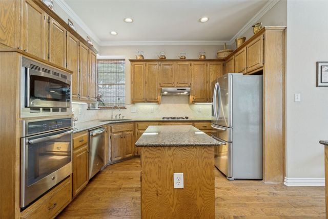 3411 Cedar Hill Court, Sachse, TX 75048