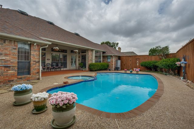 3411 Cedar Hill Court, Sachse, TX 75048
