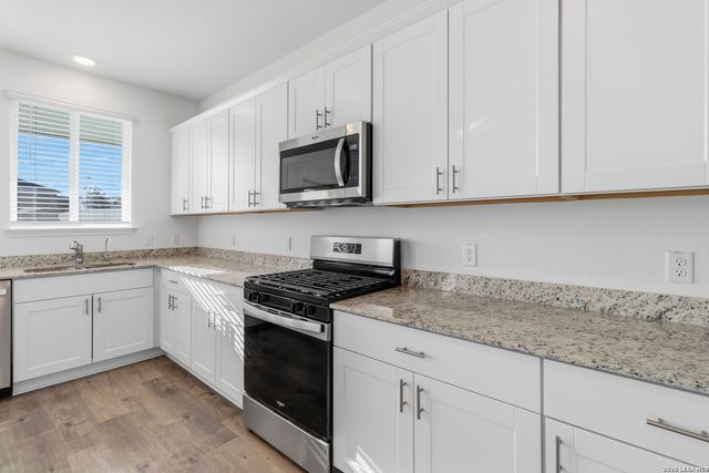 11629 Red Burro, Helotes, TX 78023