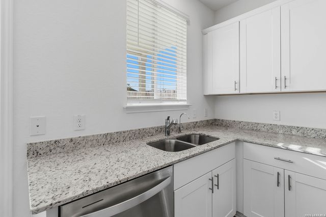 11629 Red Burro, Helotes, TX 78023