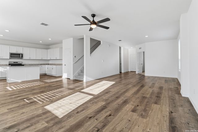 11629 Red Burro, Helotes, TX 78023
