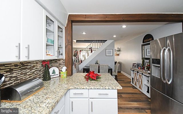 3568 GLOUCESTER LN, Philadelphia, PA 19114