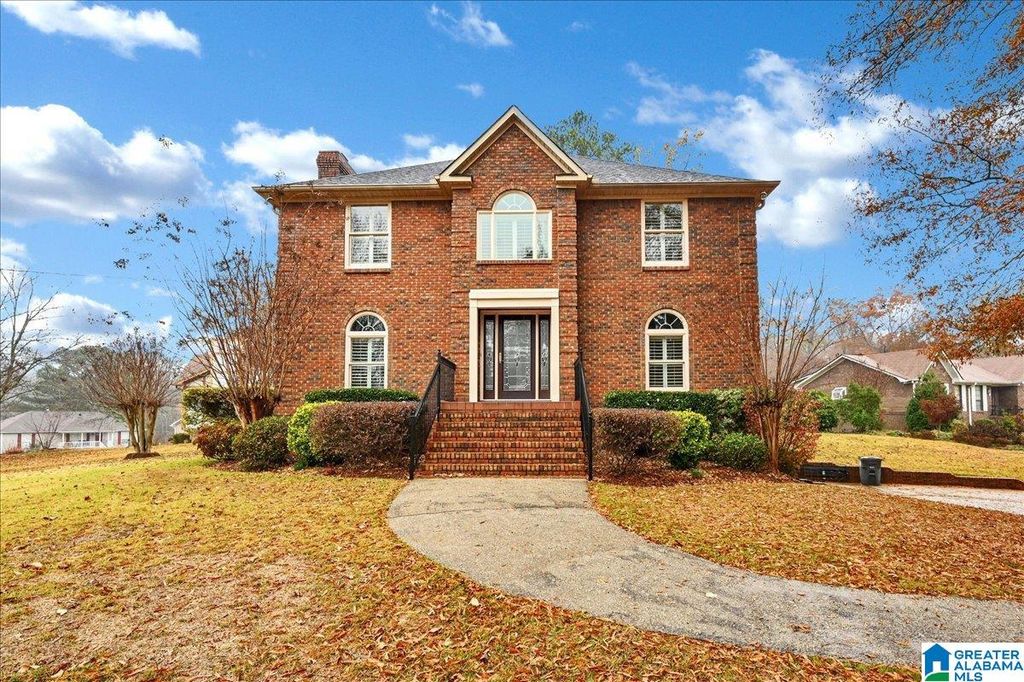 201 GUSTY LANE, Gardendale, AL 35071