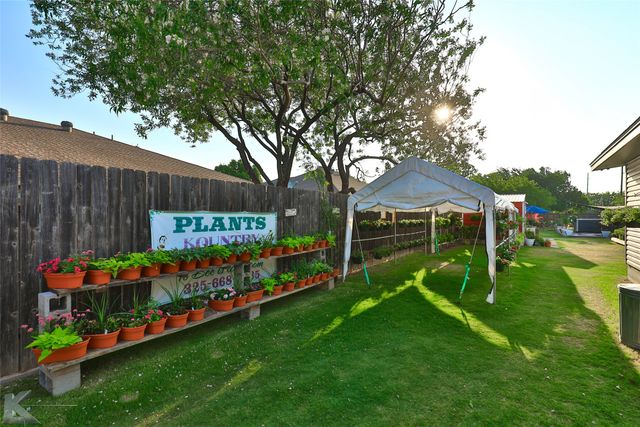 3183 Curry Lane, Abilene, TX 79605