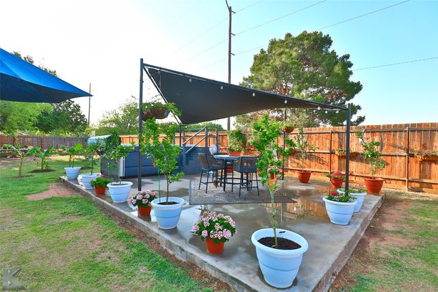 3183 Curry Lane, Abilene, TX 79605