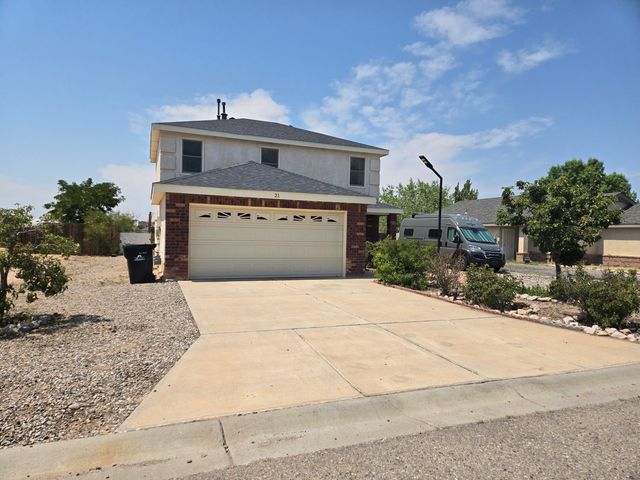 21 Juniper Avenue, Los Lunas, NM 87031
