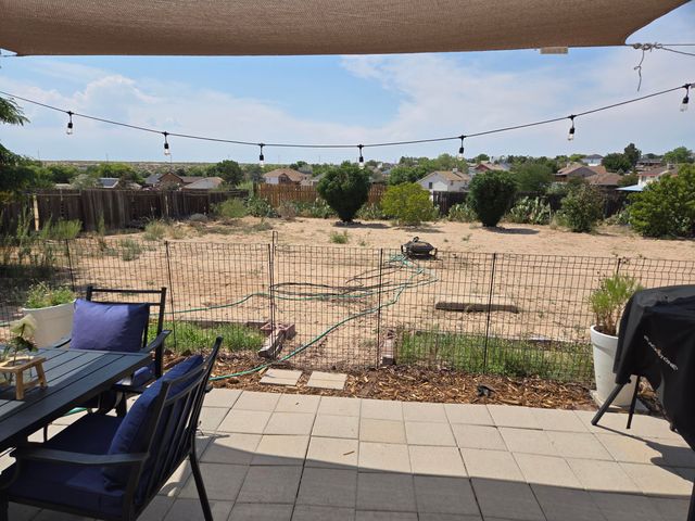 21 Juniper Avenue, Los Lunas, NM 87031