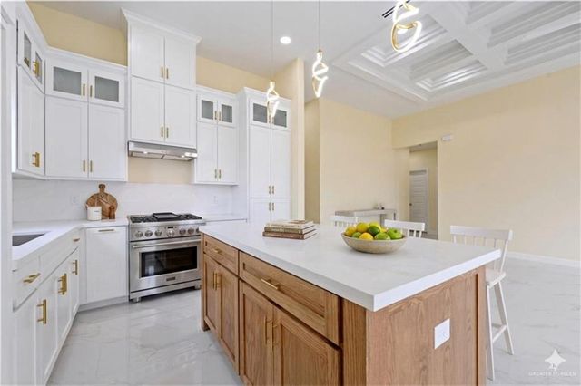5813 N Gira Del Sol Street, Edinburg, TX 78542