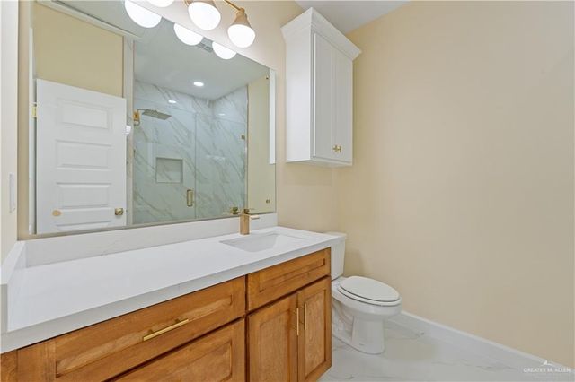 5813 N Gira Del Sol Street, Edinburg, TX 78542