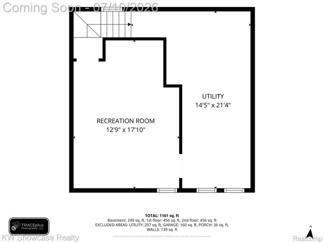 1424 Harbor Drive, Walled Lake, MI 48390