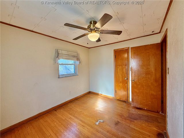 5114 Dean Drive, Charleston, WV 25313