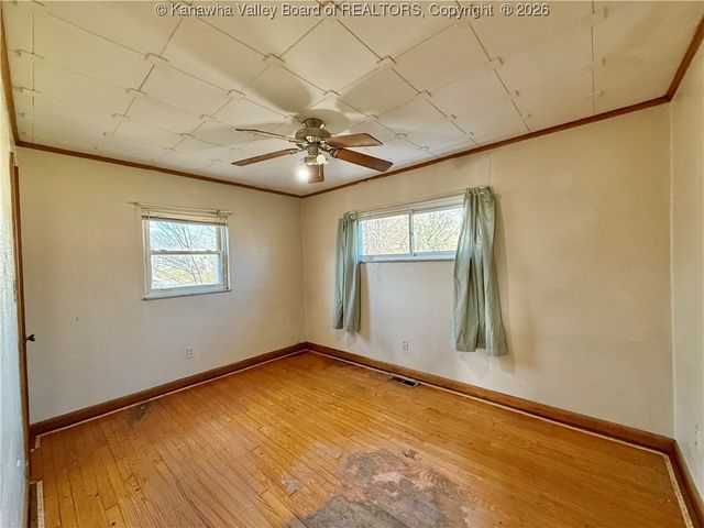 5114 Dean Drive, Charleston, WV 25313