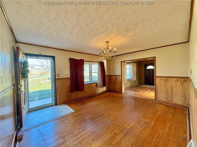 5114 Dean Drive, Charleston, WV 25313