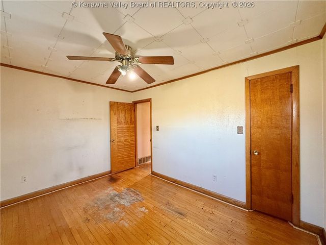 5114 Dean Drive, Charleston, WV 25313