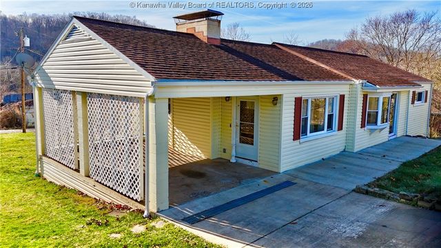 5114 Dean Drive, Charleston, WV 25313