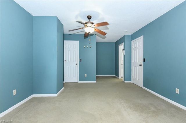 2208 Franklin Court, Burlington, NC 27215