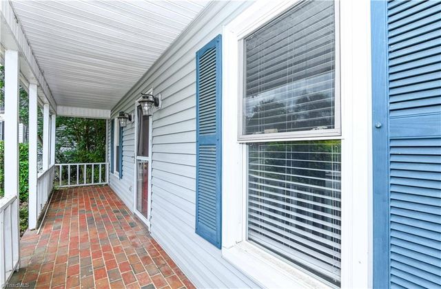2208 Franklin Court, Burlington, NC 27215