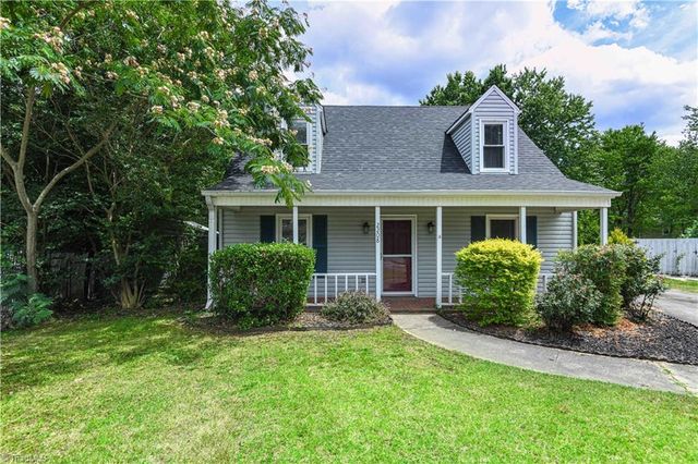 2208 Franklin Court, Burlington, NC 27215