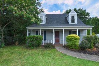 2208 Franklin Court, Burlington, NC 27215