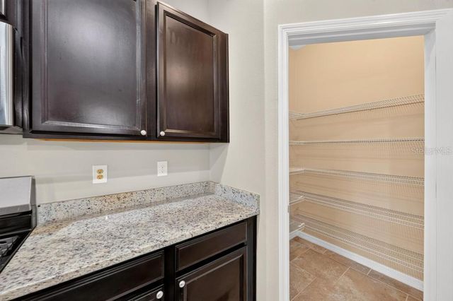 736 E VICTORIA TRAILS BOULEVARD, Deland, FL 32724