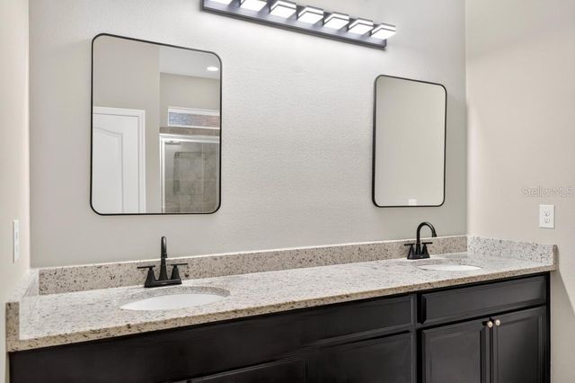 736 E VICTORIA TRAILS BOULEVARD, Deland, FL 32724