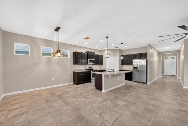 736 E VICTORIA TRAILS BOULEVARD, Deland, FL 32724