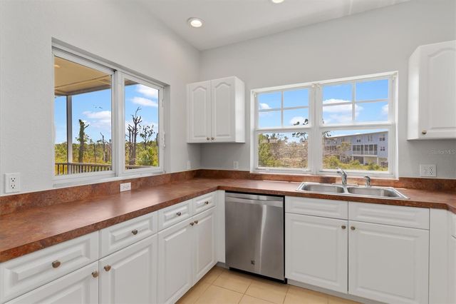 3923 CAPE HAZE DRIVE 302, Rotonda West, FL 33947