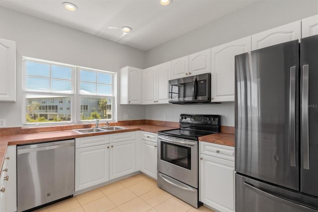 3923 CAPE HAZE DRIVE 302, Rotonda West, FL 33947