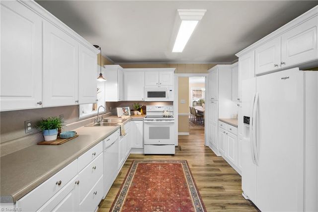 122 Park Lane, Lexington, NC 27292