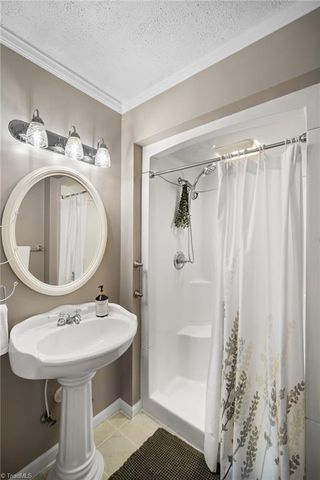 122 Park Lane, Lexington, NC 27292