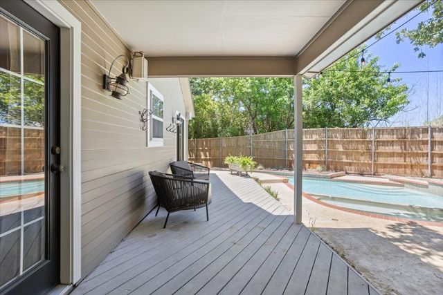 4500 Ridgecrest Drive, Arlington, TX 76017
