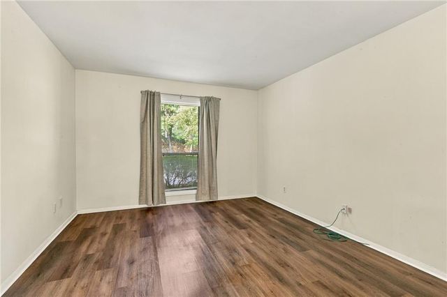 1001 River Mill Circle, Roswell, GA 30075