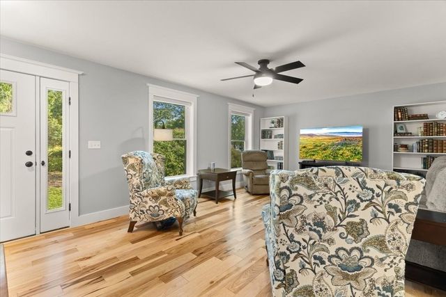 198A Fremont, Taunton, MA 02780