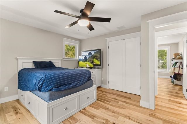 198A Fremont, Taunton, MA 02780