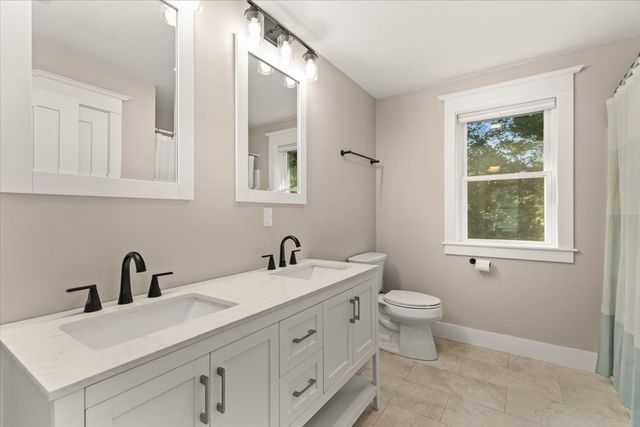 198A Fremont, Taunton, MA 02780