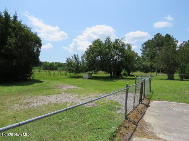 9424 Nc 210 Highway, Rocky Point, NC 28457