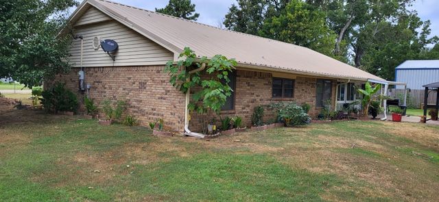 263 County Road 1885, Yantis, TX 75497